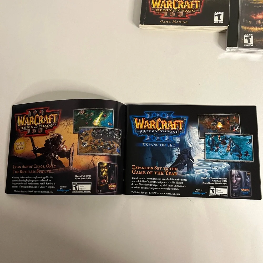 Warcraft 3 reign of chaos PC with Manual and product catalog